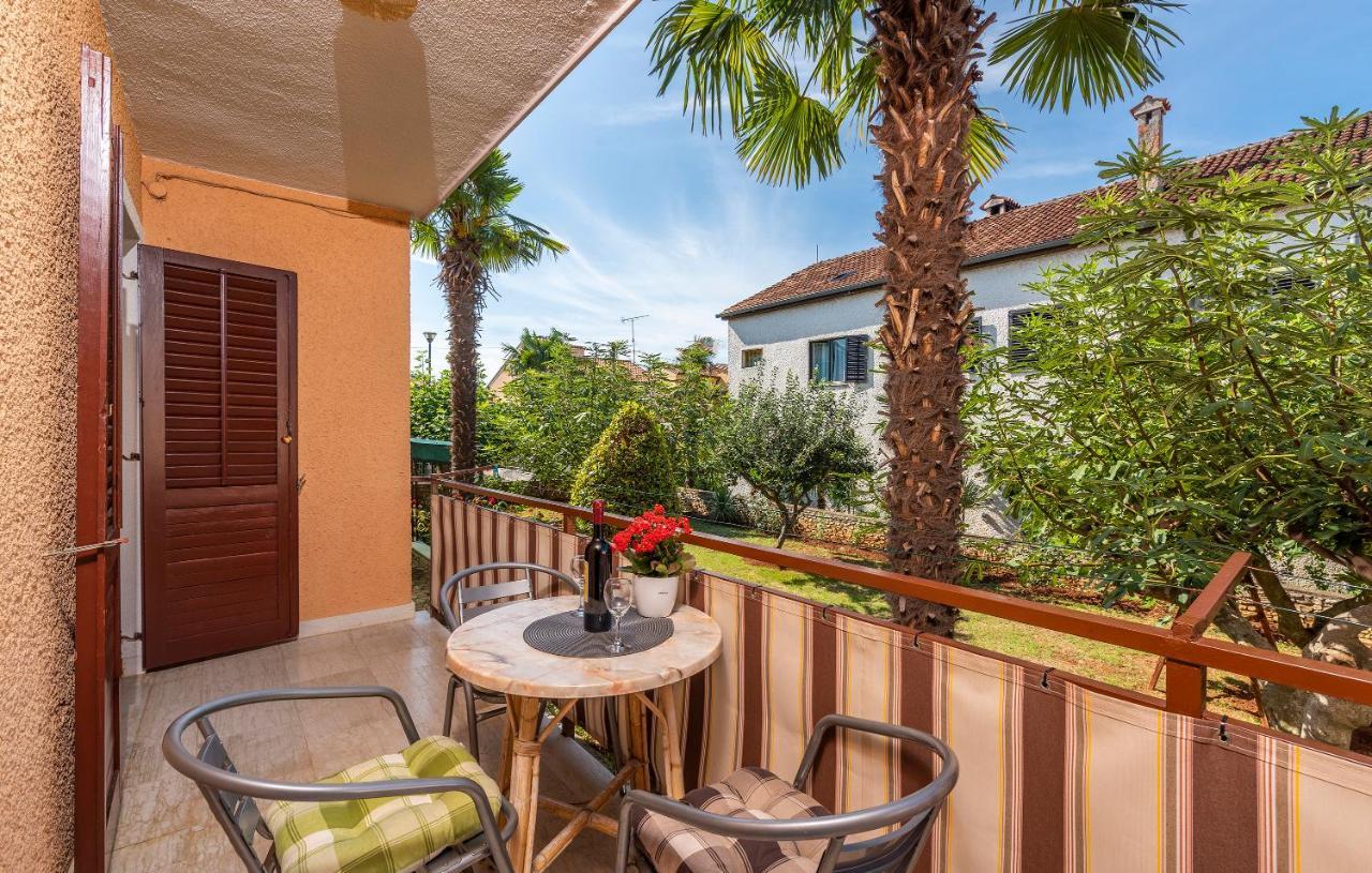 Apartments Feniks بوريتش المظهر الخارجي الصورة