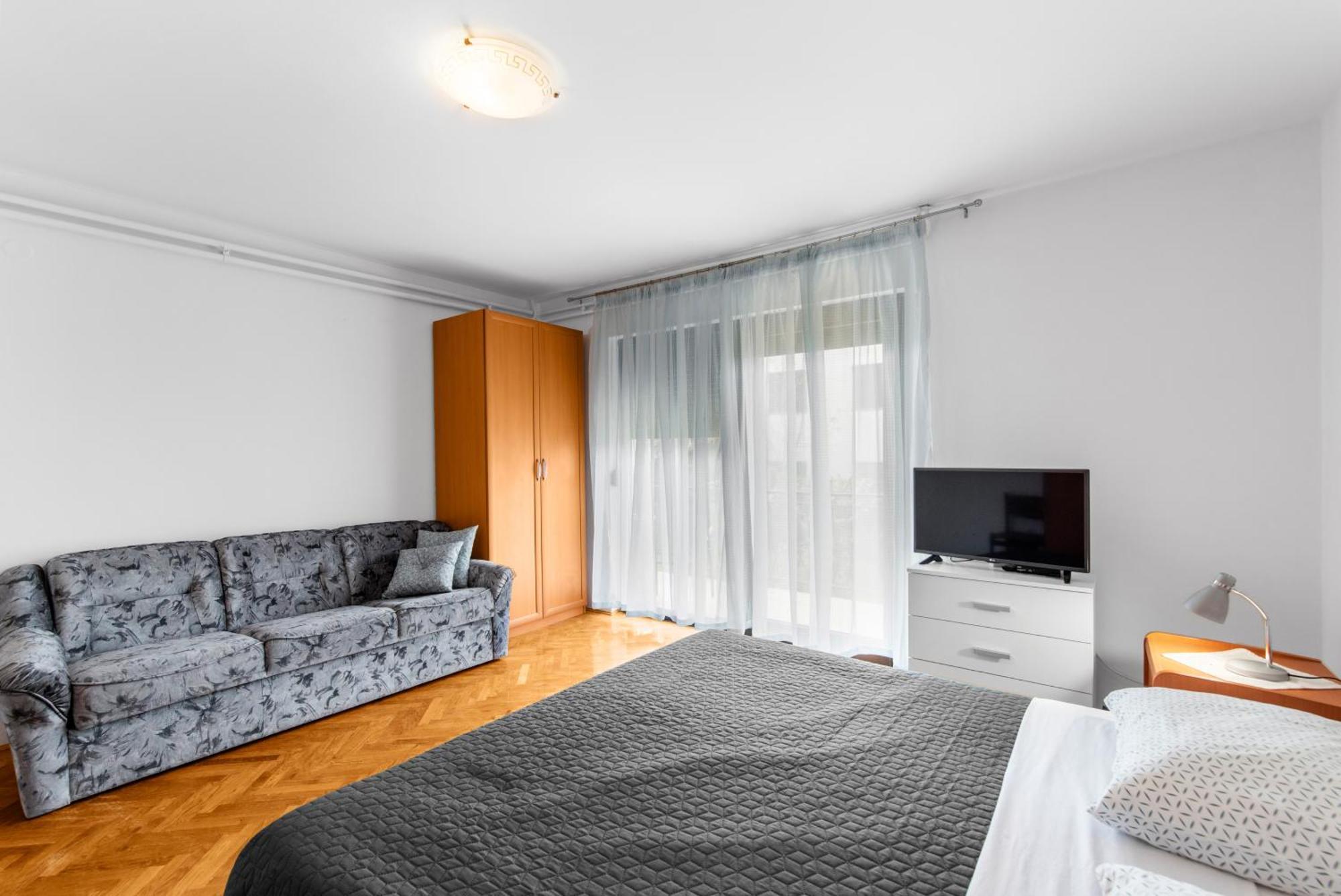 Apartments Feniks بوريتش المظهر الخارجي الصورة